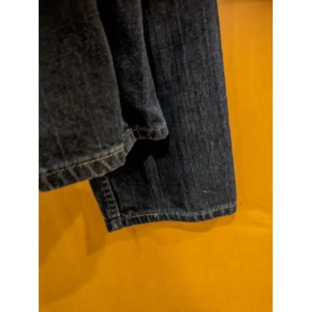 Levis levi s 